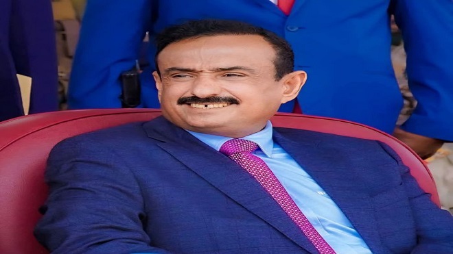 محافظ شبوة يشيد بالانضباط المالي والتحسن الملحوظ بتحصيل الموارد